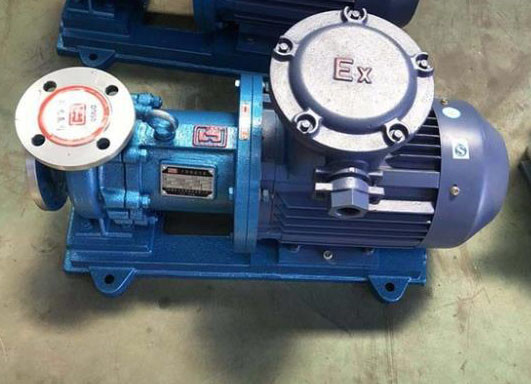 CQL250-200-250 ضغط تشغيل مضخة كيميائية محرك مغناطيسي 2.5MPa 2900r / min